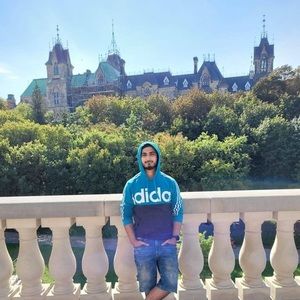 Meet your Posher, Arun